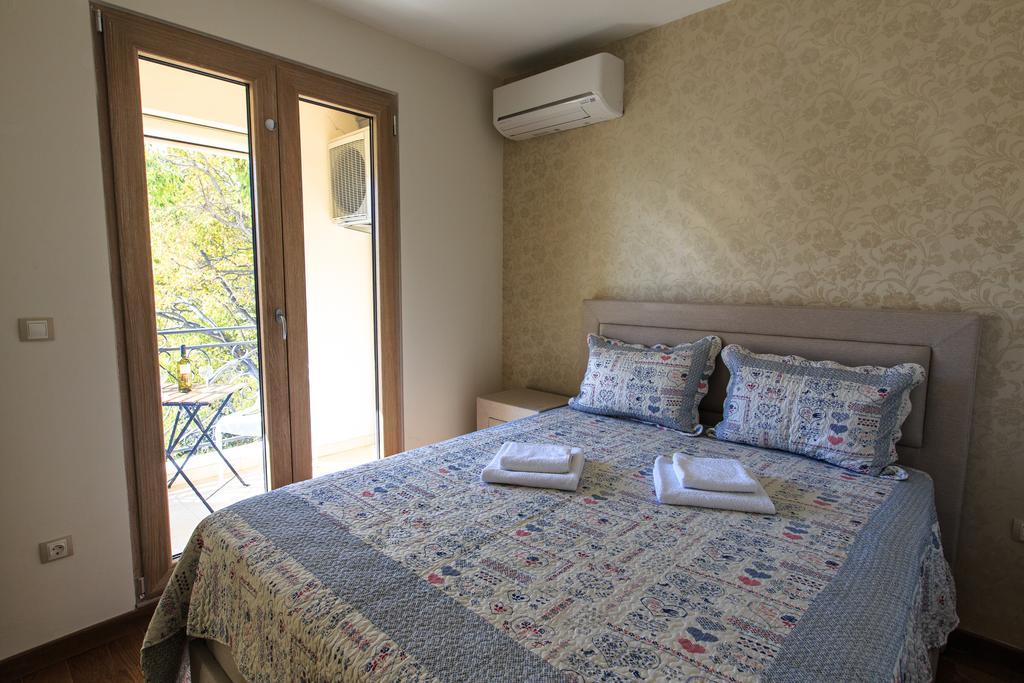 De Lux Apartments Petrovac Exterior foto