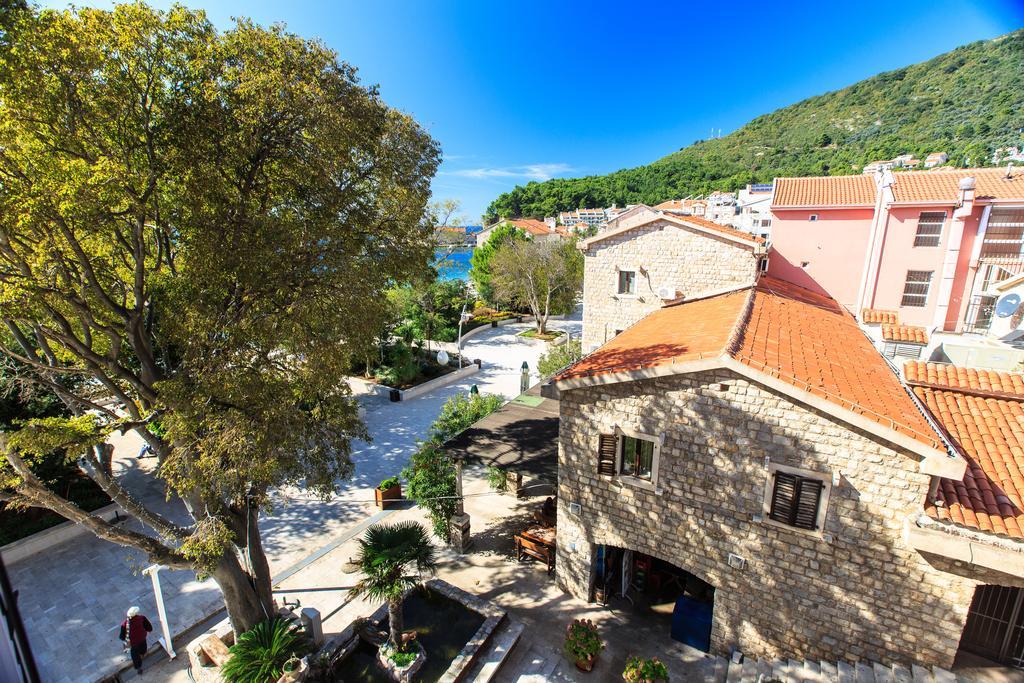 De Lux Apartments Petrovac Exterior foto
