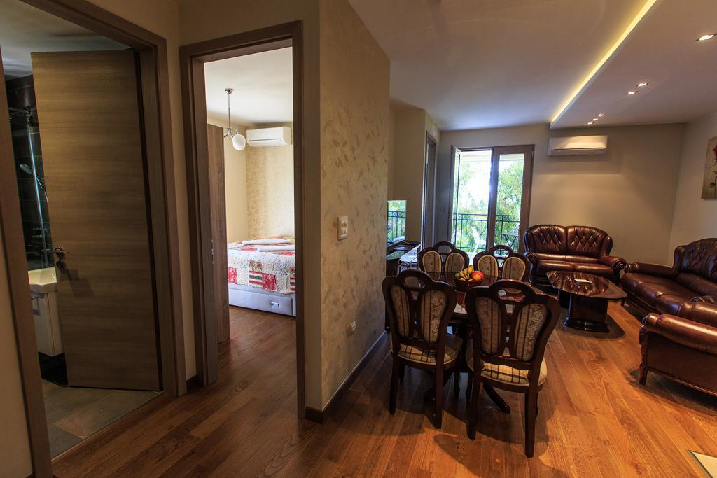 De Lux Apartments Petrovac Exterior foto