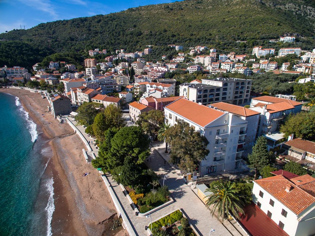 De Lux Apartments Petrovac Exterior foto