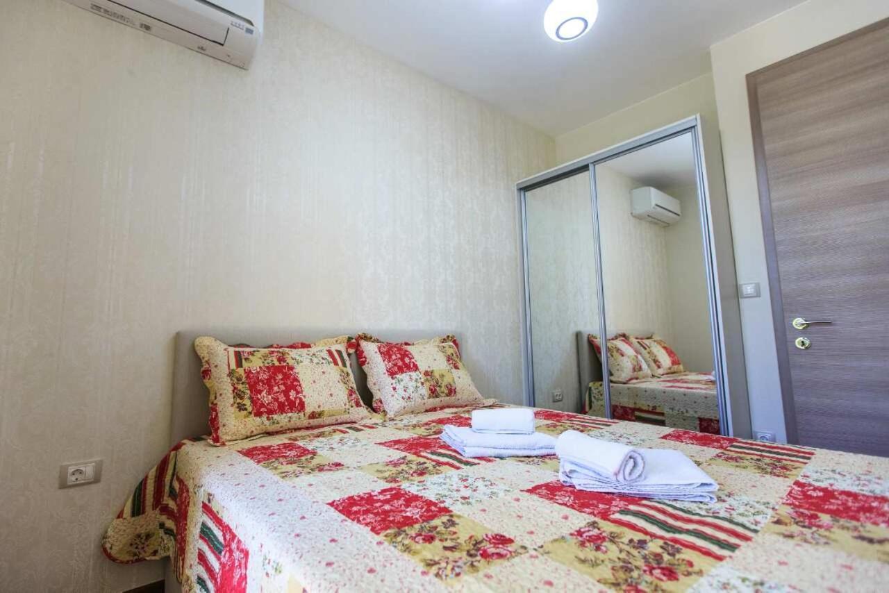 De Lux Apartments Petrovac Exterior foto